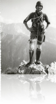 Anton Tone Črv v Srebrnjaku leta 1981 (prvenstvena smer Cerkljanska) Foto M. Černilogar